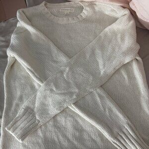 Aeropostale cream sweater
